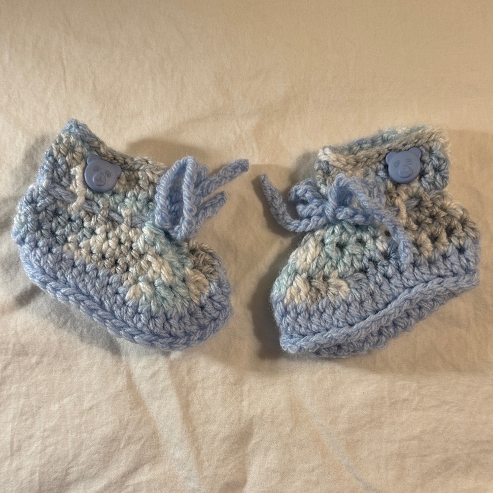 NEW Handmade Blue Baby Booties